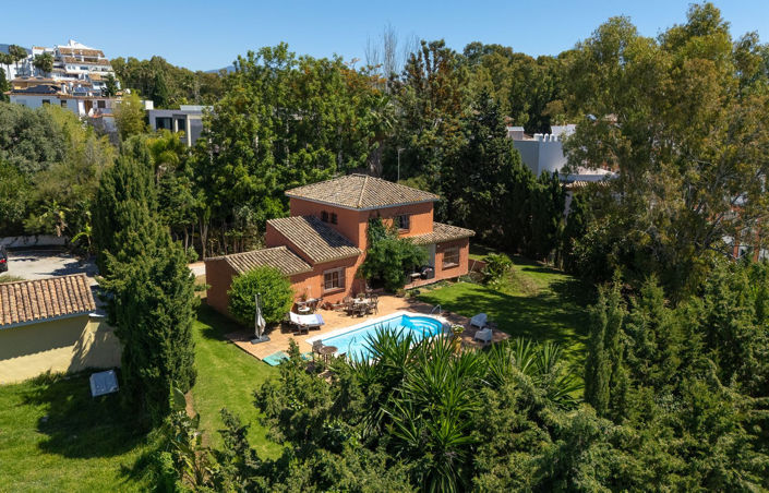 Image No.1-3 Bed Villa for sale
