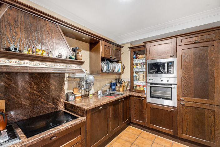 Image No.12-Villa de 7 chambres à vendre à Estepona