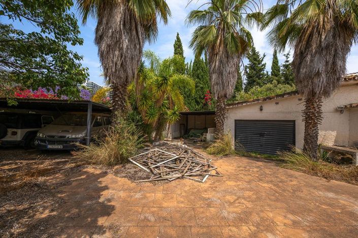 Image No.29-9 Bed Villa for sale