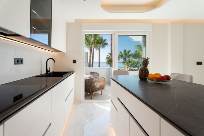 Image No.23-2 Bed Apartment for sale