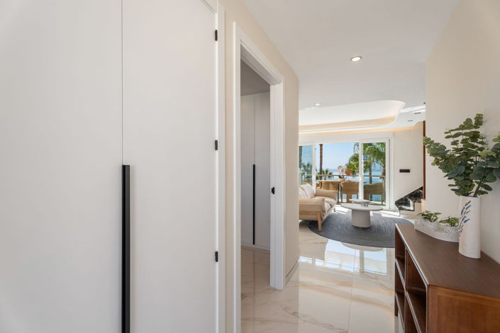 Image No.28-2 Bed Apartment for sale