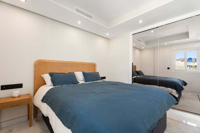 Image No.30-2 Bed Apartment for sale