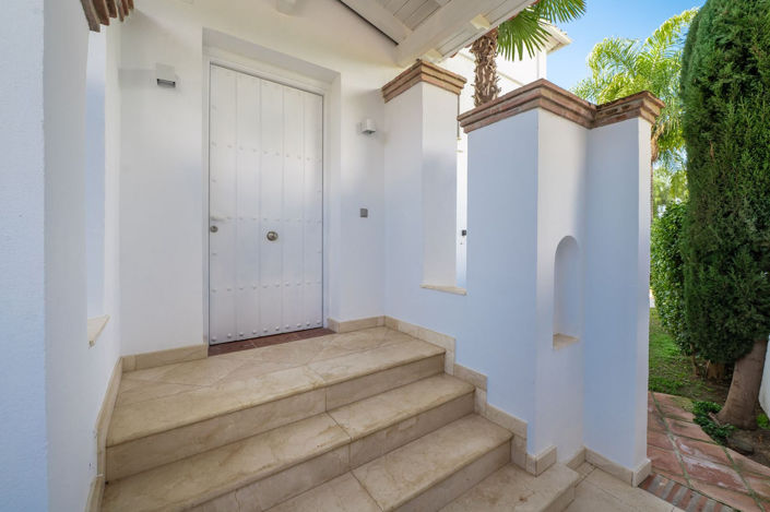 Image No.21-4 Bed Villa for sale