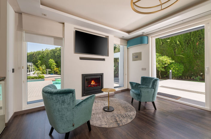 Image No.27-8 Bed Villa for sale