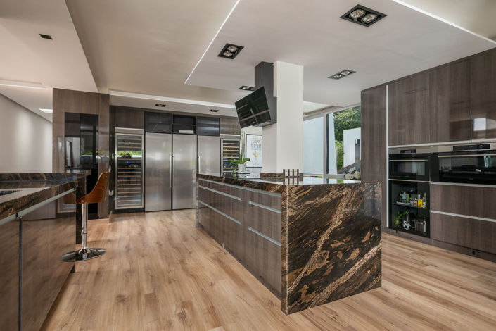 Image No.28-8 Bed Villa for sale