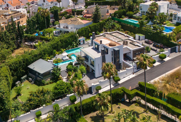 Image No.8-8 Bed Villa for sale