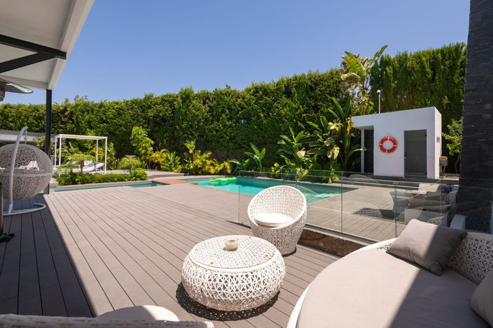 Image No.9-8 Bed Villa for sale