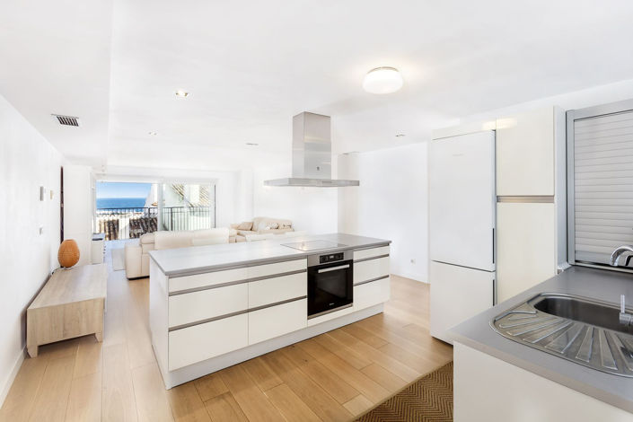 Image No.8-2 Bed Apartment for sale