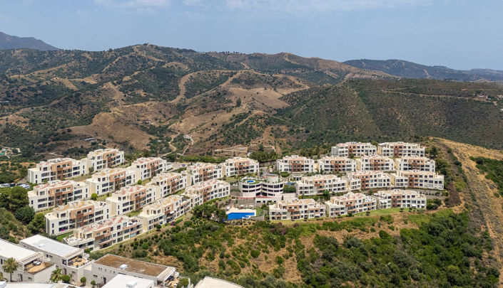 Image No.27-3 Bed Apartment for sale