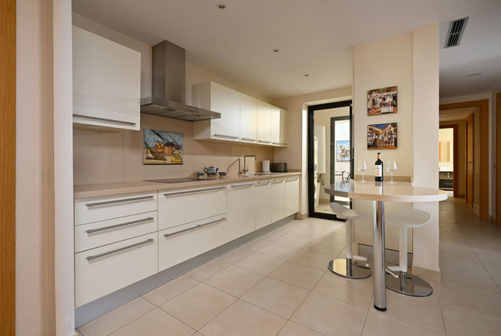 Image No.5-3 Bed Apartment for sale