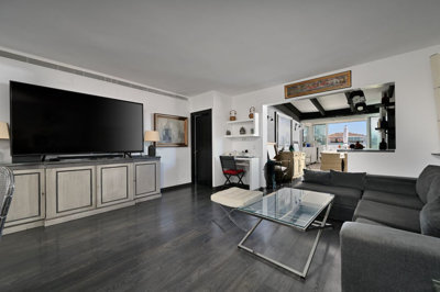 6-241328e1bcc9c0d8ce1222beb6c967a8