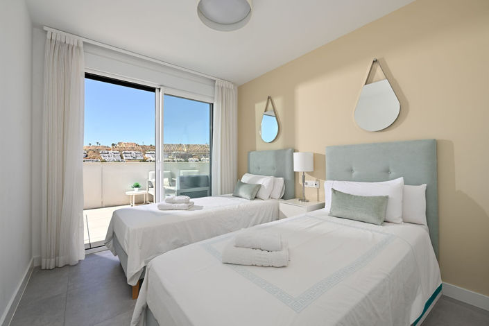 Image No.11-3 Bed Apartment for sale