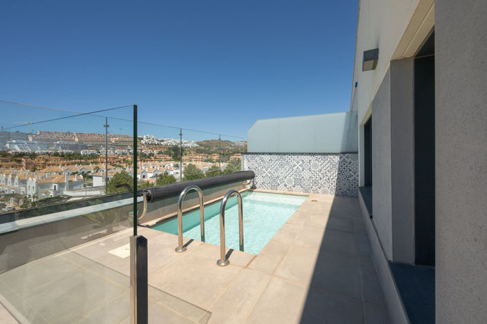 Image No.17-3 Bed Apartment for sale