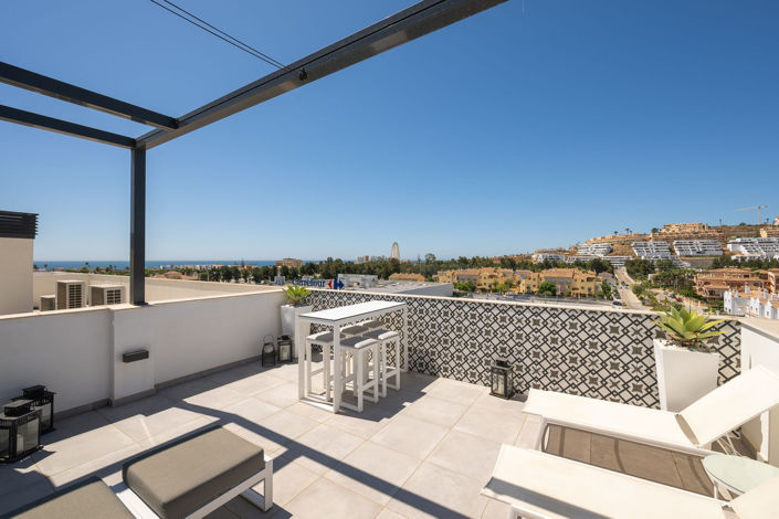 Image No.24-3 Bed Apartment for sale