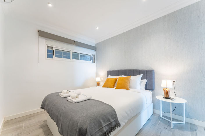 Image No.29-7 Bed Apartment for sale