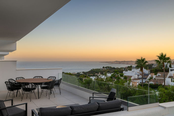 Image No.3-4 Bed Villa for sale