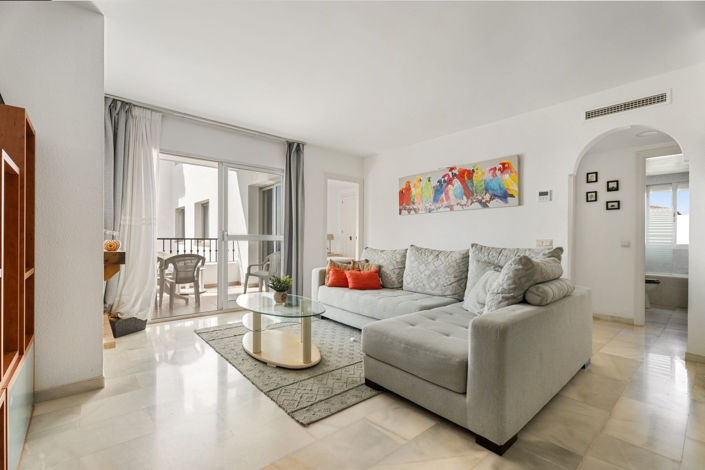 Image No.18-3 Bed Apartment for sale