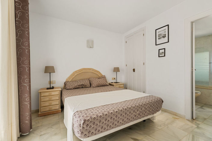 Image No.19-3 Bed Apartment for sale