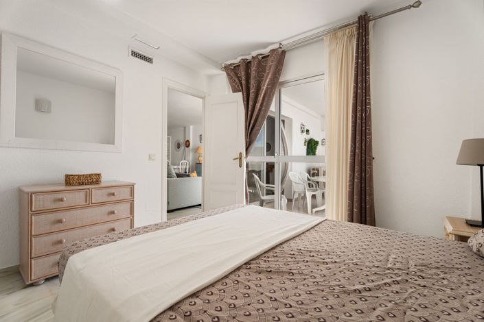 Image No.22-3 Bed Apartment for sale