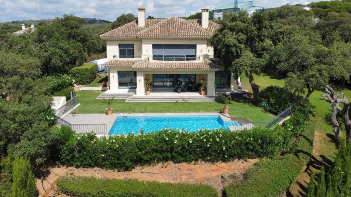 Image No.2-5 Bed Villa for sale