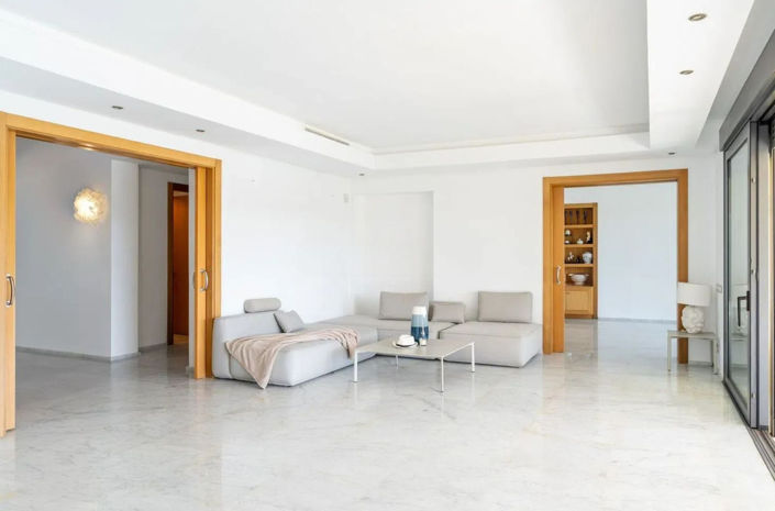 Image No.21-5 Bed Villa for sale