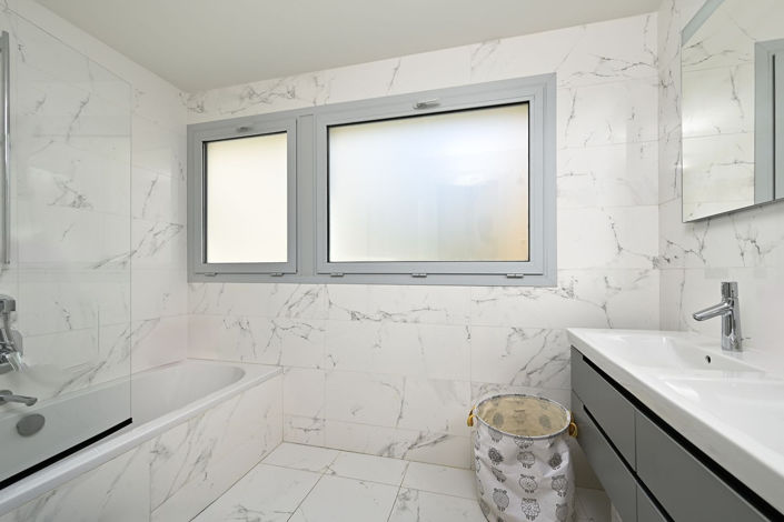 Image No.12-3 Bed Apartment for sale