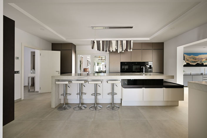 Image No.20-10 Bed Villa for sale