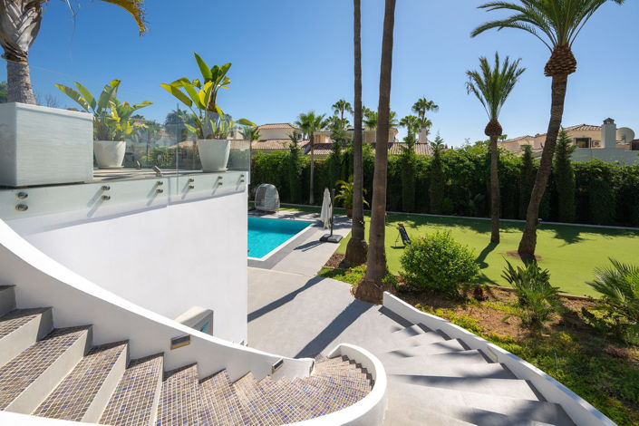 Image No.22-Villa de 10 chambres à vendre à Estepona