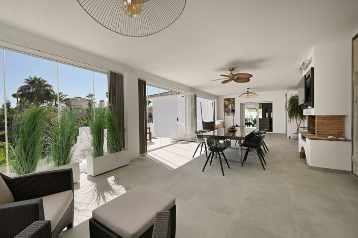 Image No.25-10 Bed Villa for sale