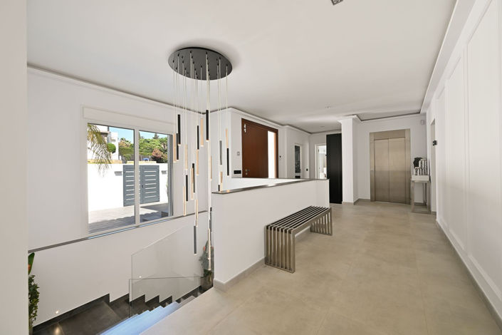 Image No.27-Villa de 10 chambres à vendre à Estepona