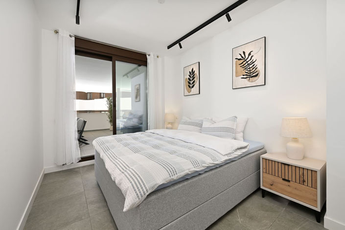 Image No.11-3 Bed Apartment for sale