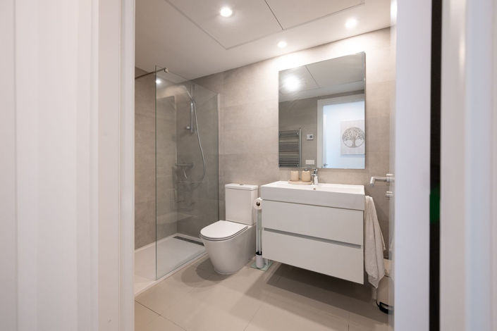 Image No.14-3 Bed Apartment for sale