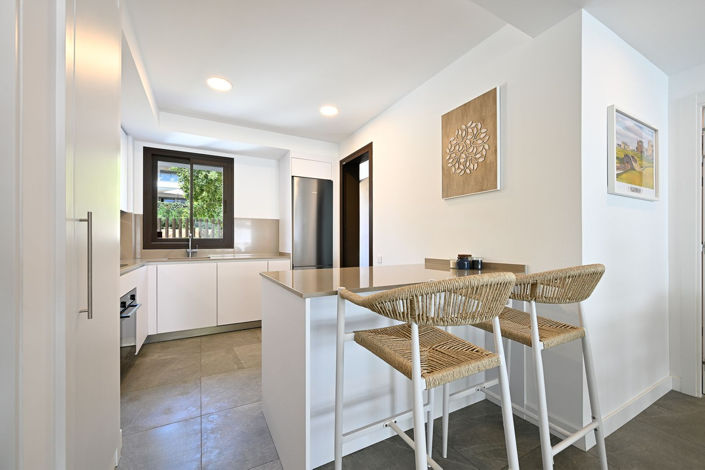 Image No.9-3 Bed Apartment for sale