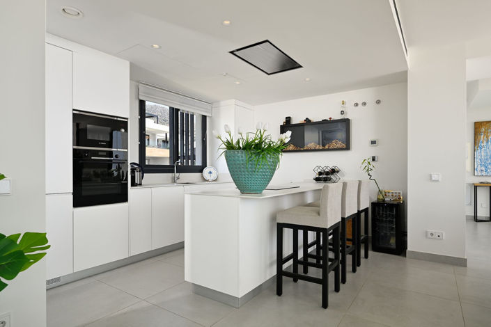 Image No.10-3 Bed Apartment for sale