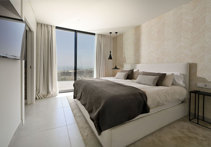 Image No.14-3 Bed Apartment for sale