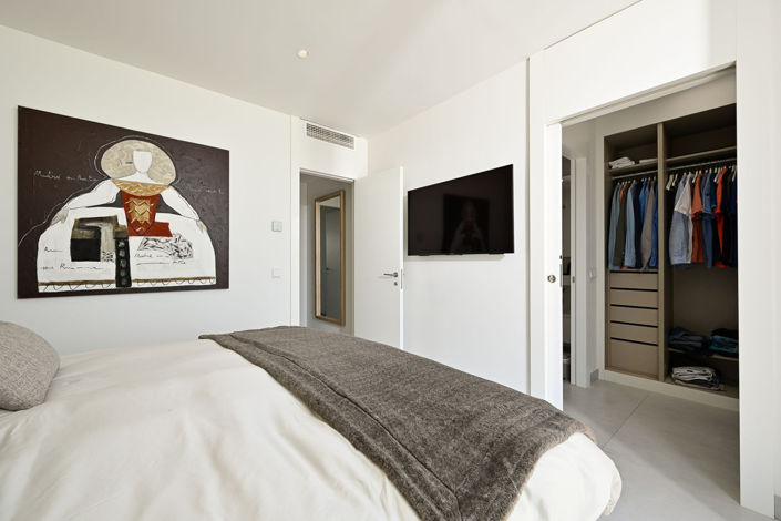 Image No.15-3 Bed Apartment for sale