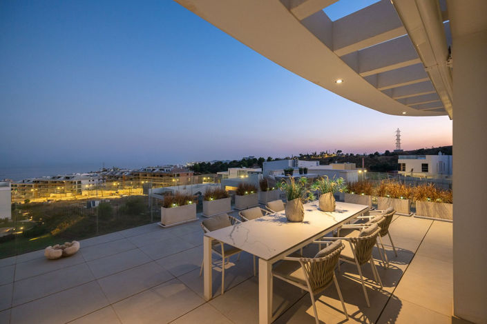 Image No.26-3 Bed Apartment for sale