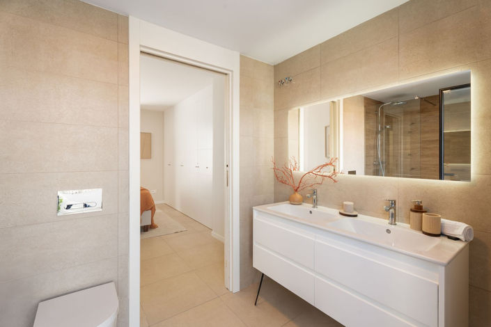 Image No.24-2 Bed Apartment for sale