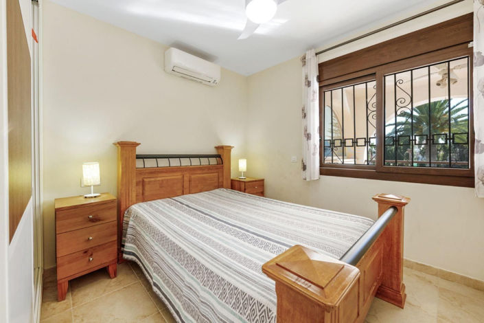 Image No.15-5 Bed Villa for sale
