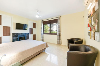 9-467d0cee5b725f3ef65f102a0c2e69c0