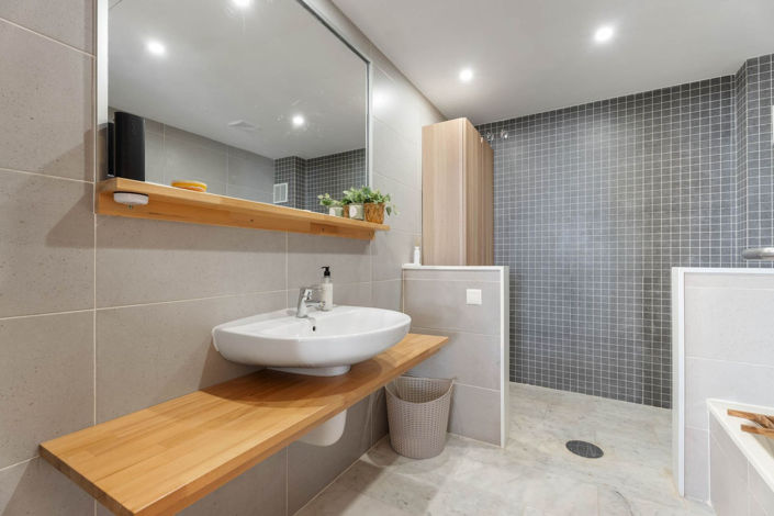 Image No.29-3 Bed Townhouse for sale