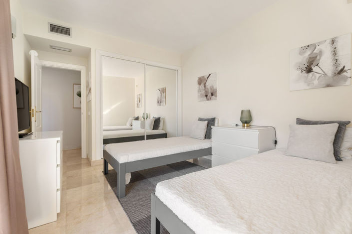 Image No.30-3 Bed Apartment for sale