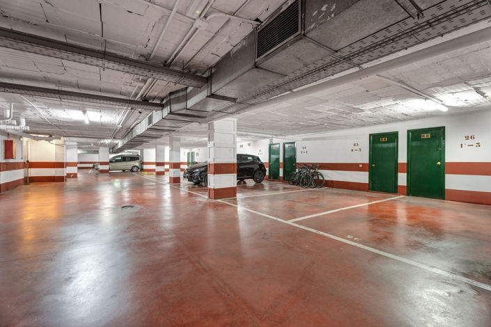 Image No.27-4 Bed Apartment for sale