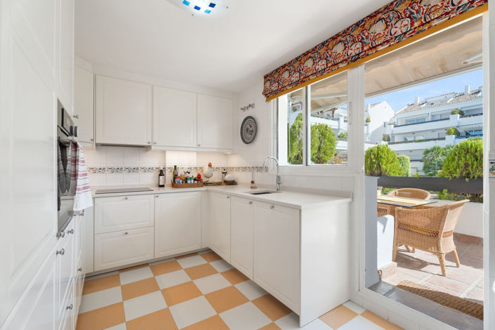 Image No.13-3 Bed Apartment for sale