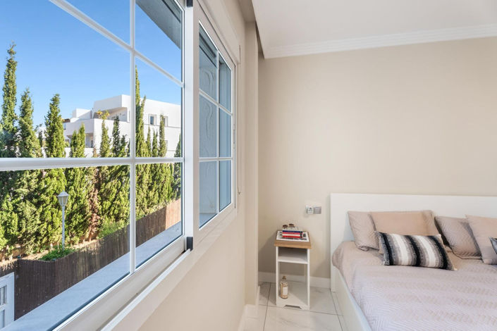 Image No.20-2 Bed Apartment for sale