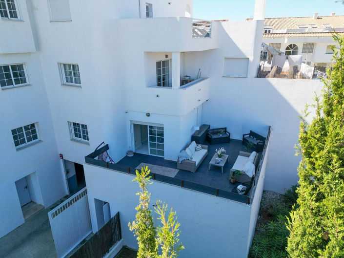 Image No.27-2 Bed Apartment for sale