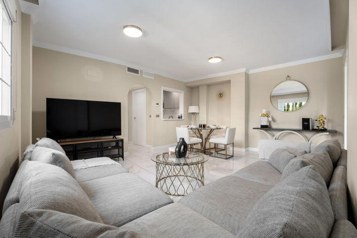 Image No.4-2 Bed Apartment for sale