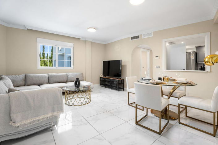 Image No.8-2 Bed Apartment for sale