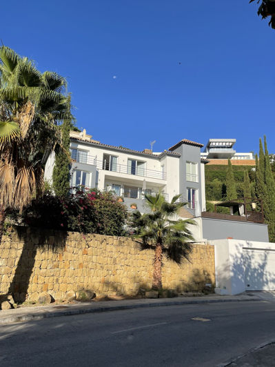 Image No.4-5 Bed Villa for sale