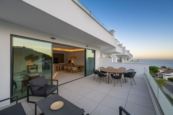 Image No.25-4 Bed Apartment for sale